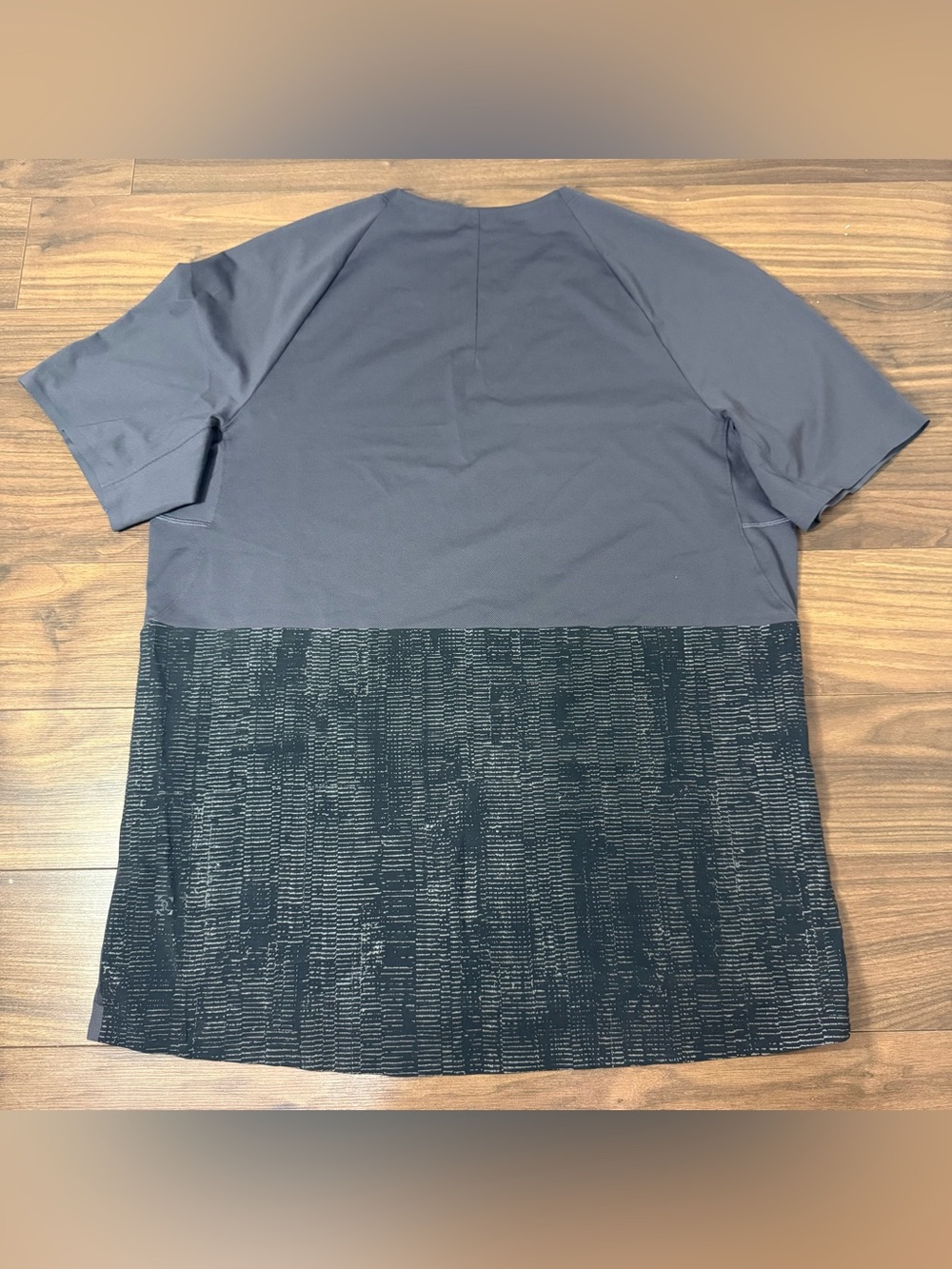 Lululemon Lost In The Hustle Performance T Shirt Men Large Gray